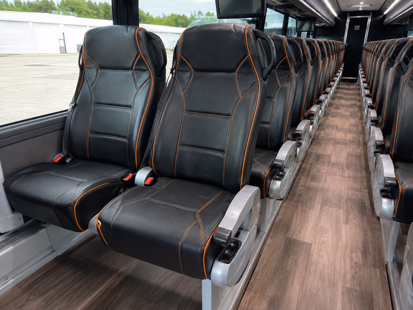 airport transfer buses for wedding guests flying into oak or sjc