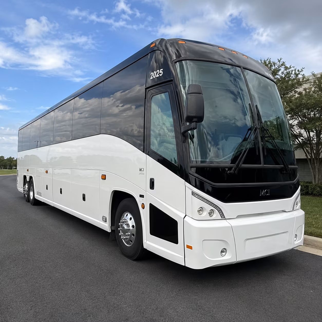bus rentals for music festival weekends near fremont
