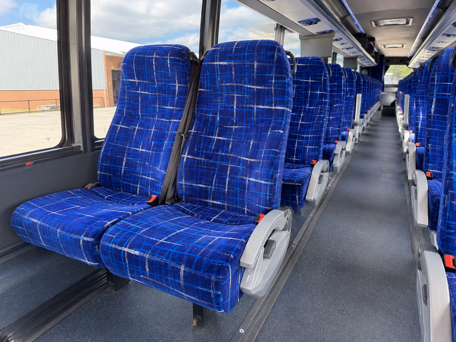 charter buses to livermore valley wineries from fremont