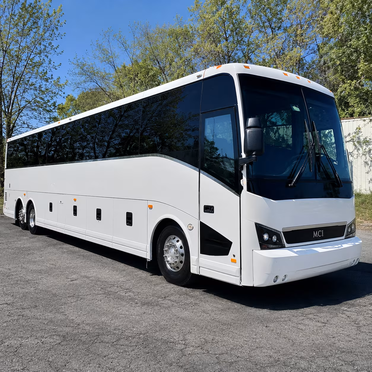 charter buses to shoreline amphitheatre for fremont groups