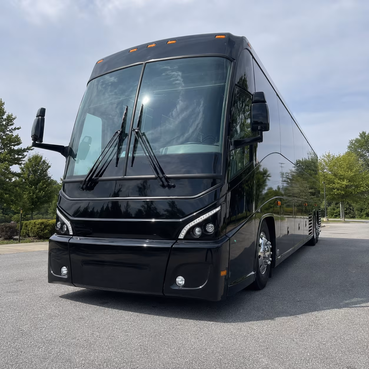 federal contractor and agency shuttle buses to moffett federal airfield