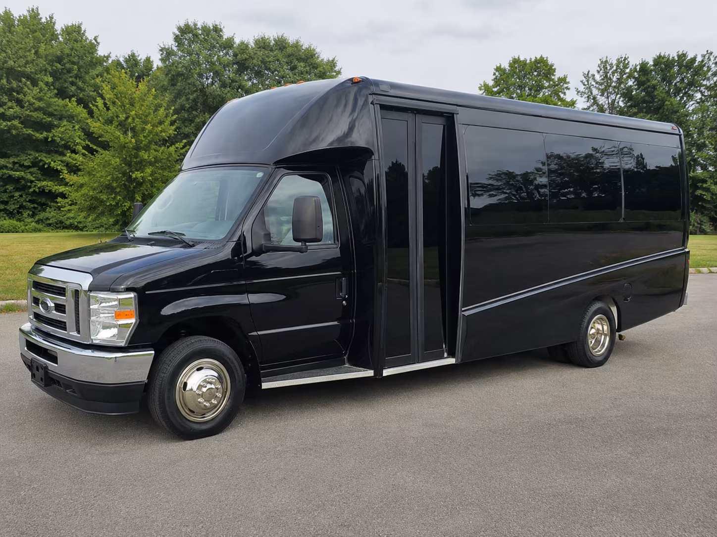 fremont sporting event transportation onboard seating