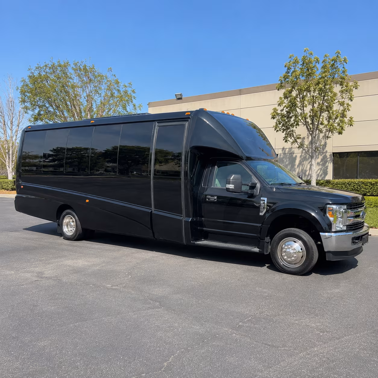 holiday party bus rental